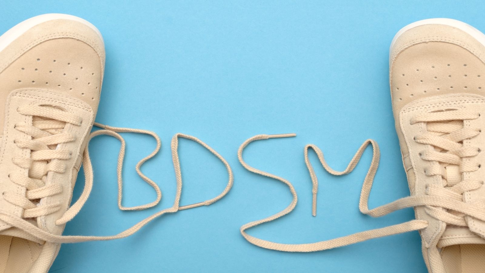 Tom's storefront and product overview